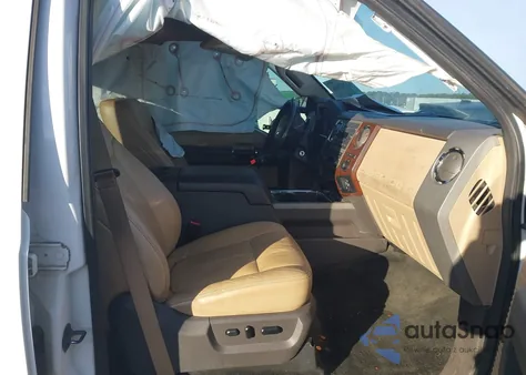 2012 Ford F-250 Lariat z USA, uszkodzony, nr VIN 1FT7W2BT7CEA10189